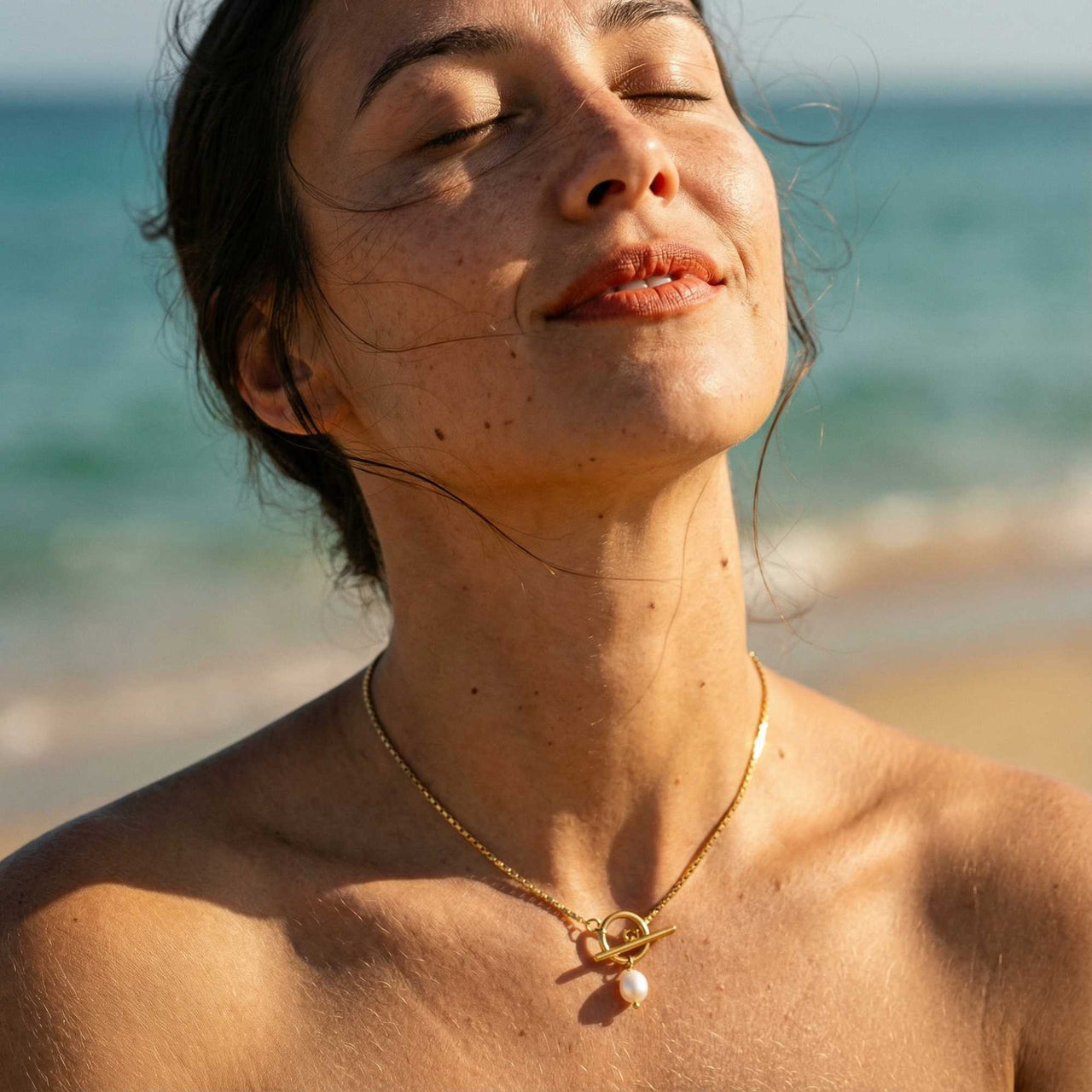 La Isla Pearl Toggle Necklace