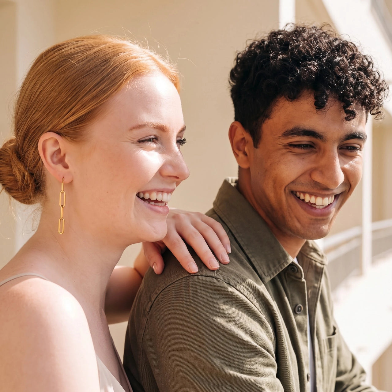 Chain earrings — worn by a couple, gold | SKU: lespendantes