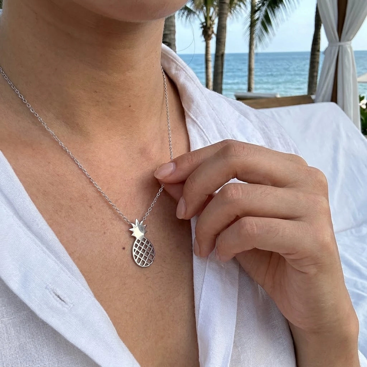 Silver necklace worn, showing its real size | SKU: 8050907-white-gold
