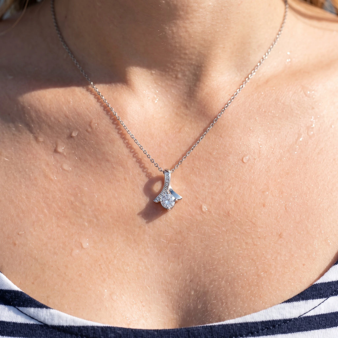 Twist necklace — close-up of the details, silver | SKU: 6309048