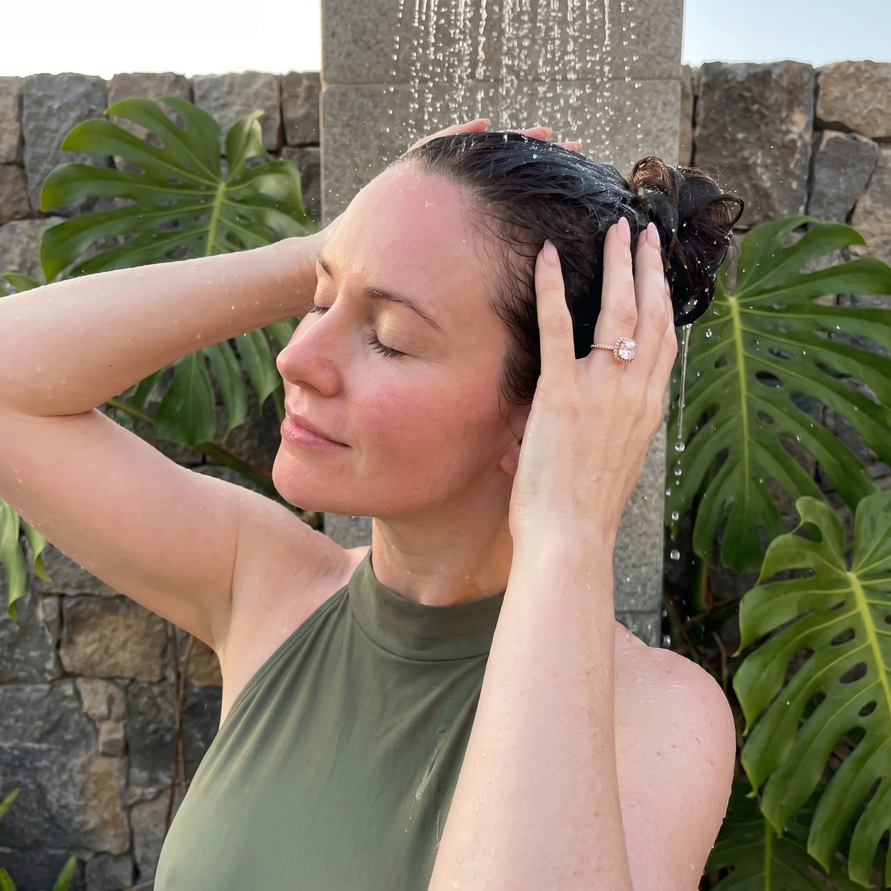 Waterproof ring — worn in the shower, waterproof, rose gold | SKU: 497131-4.5-rose-gold